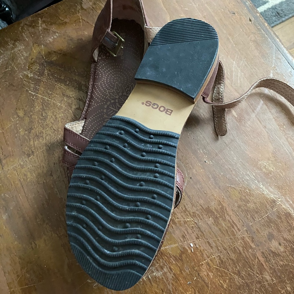 Bog Sandals